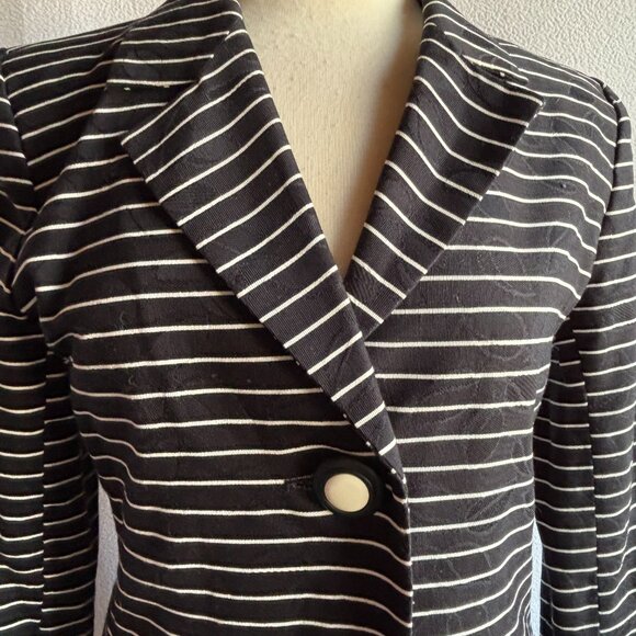 1990s Yves Saint Laurent Encore Striped Cotton Career Suit - Picture 3 of 12